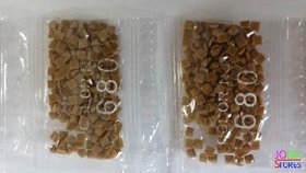 Nummer 680 vierkante steentjes (klein)