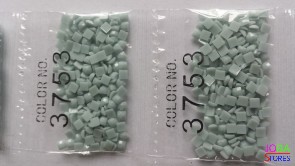 Nummer 3753 vierkante steentjes (klein)